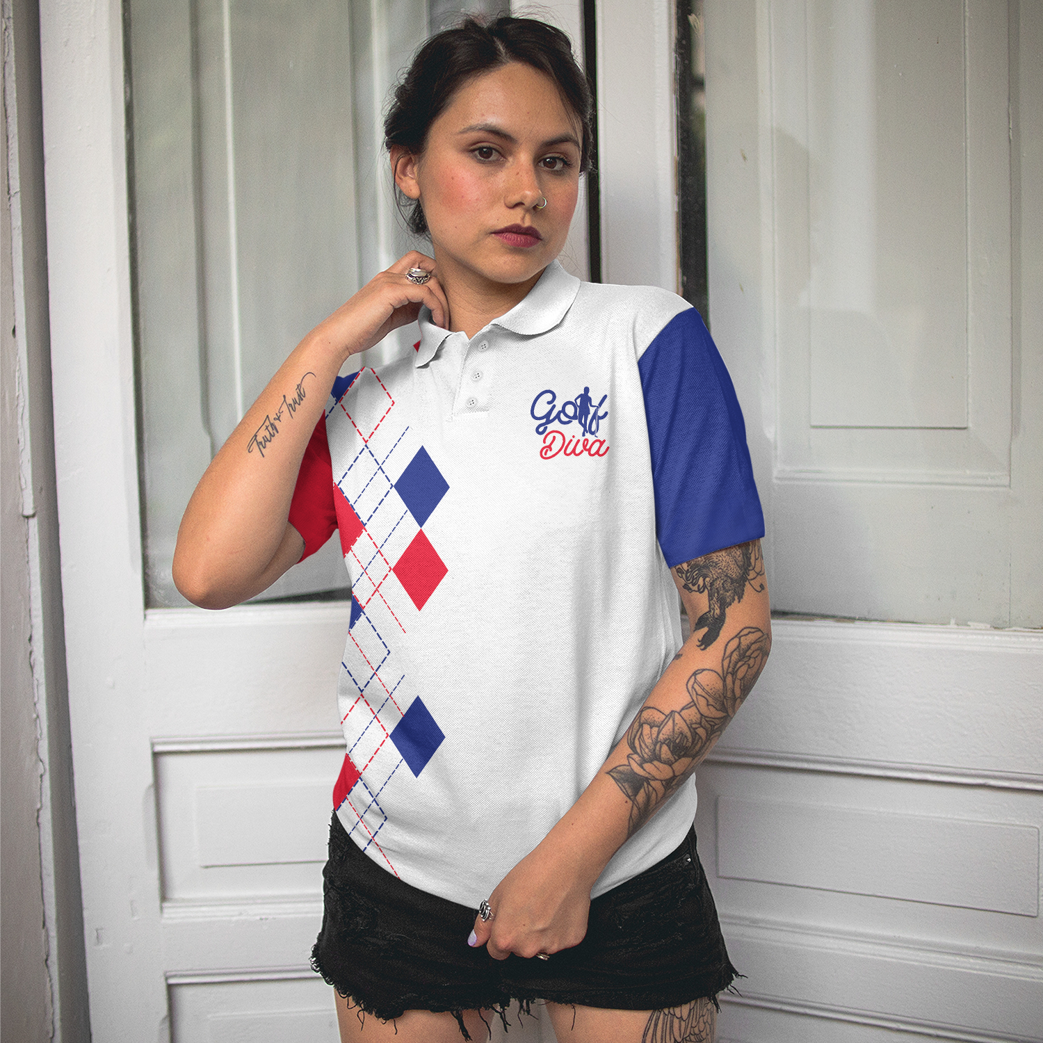 Golf Diva V2 Short Sleeve Women Polo Shirt, Red And Blue Argyle Pattern Golf Shirt For Golf Ladies