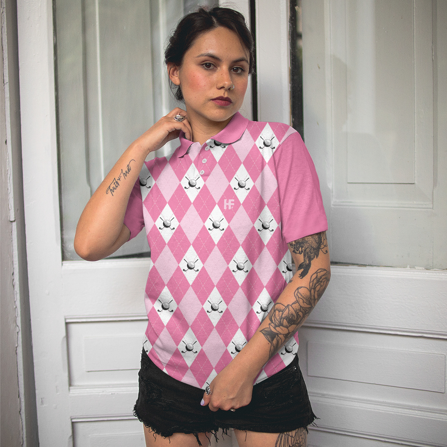 Golf Polo Short Sleeve Women Polo Shirt, Pink Argyle Seamless Pattern Golf Shirt For Ladies