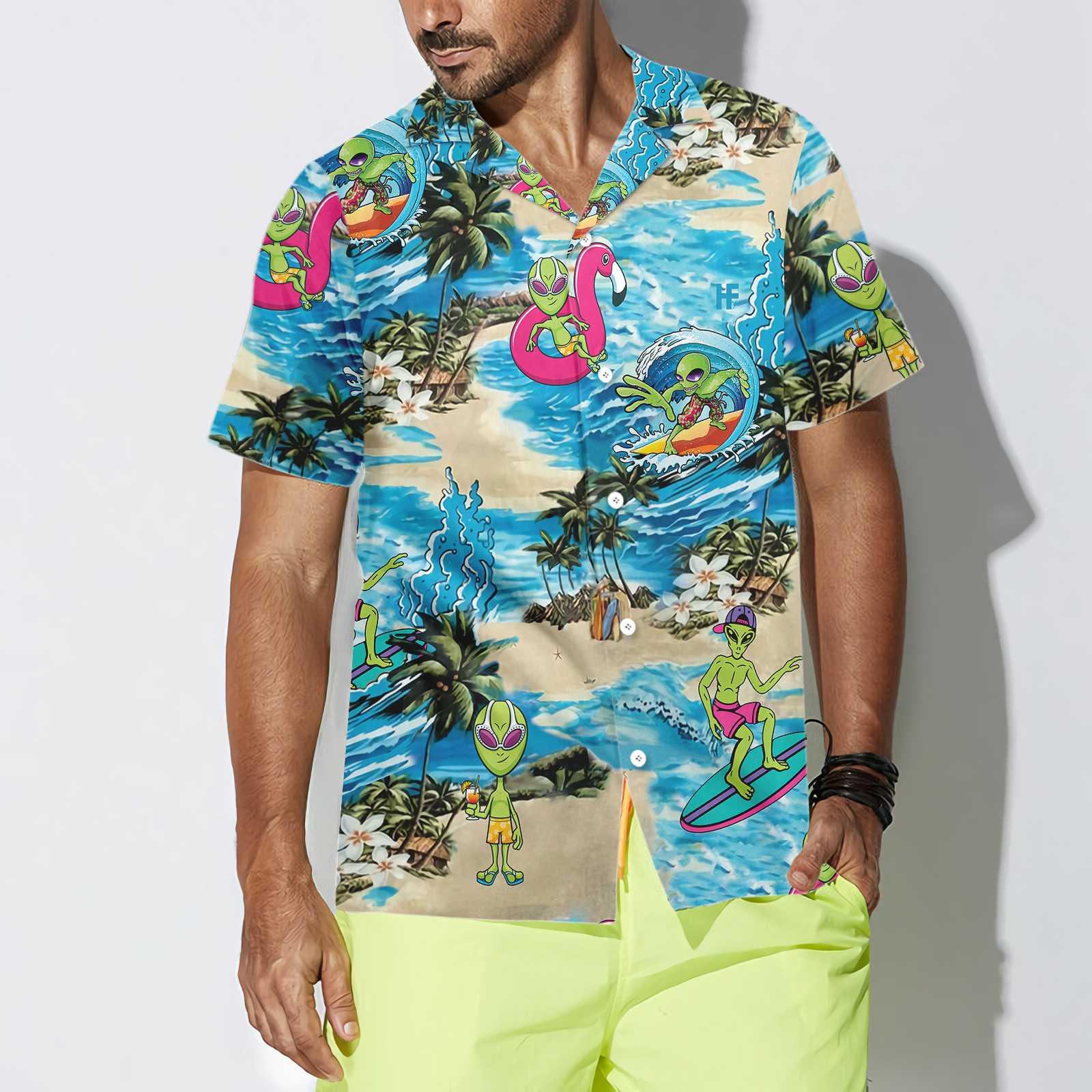 Alien On The Beach Hawaiian Shirt - Hyperfavor
