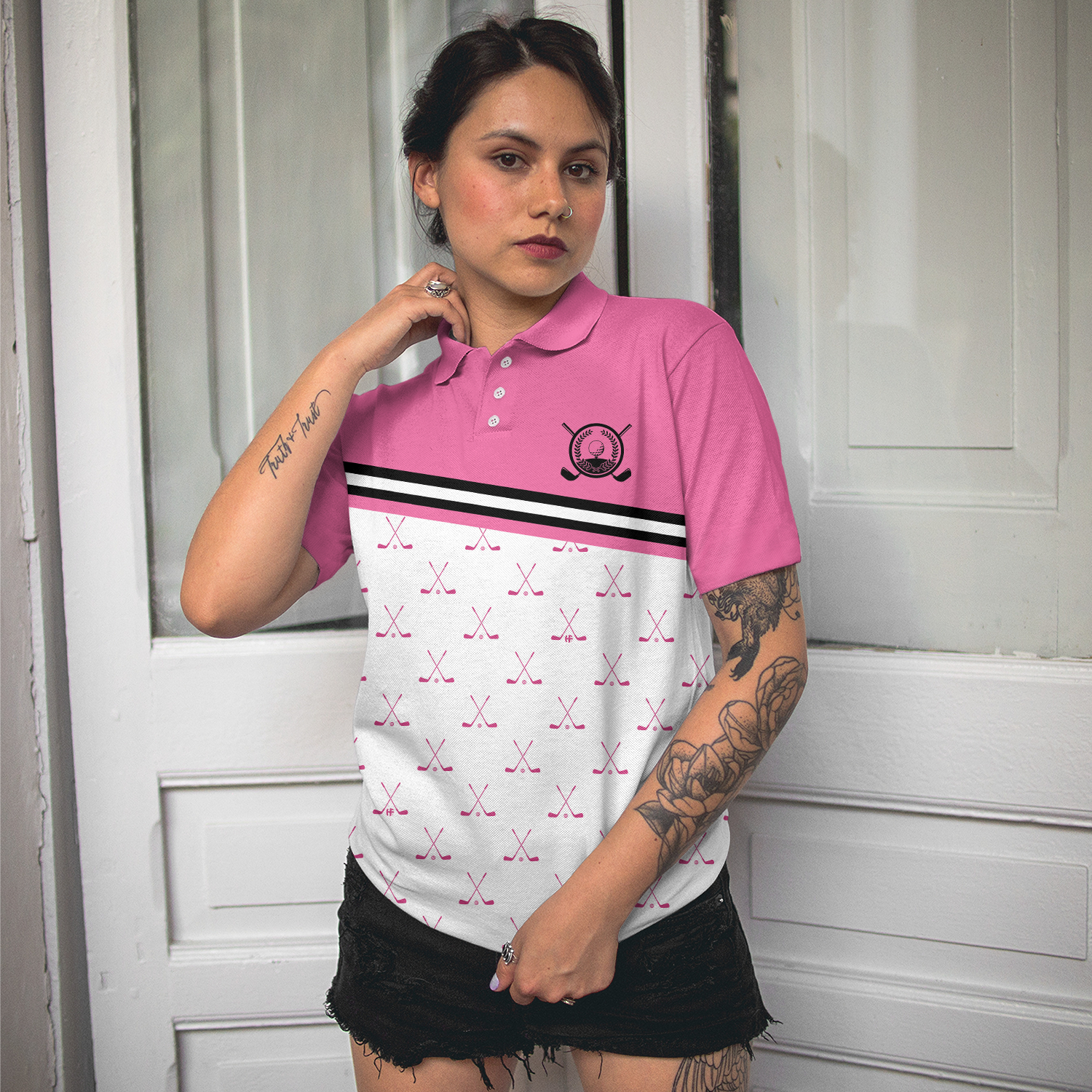 Crossed Pink Golf Clubs Golf Short Sleeve Women Polo Shirt