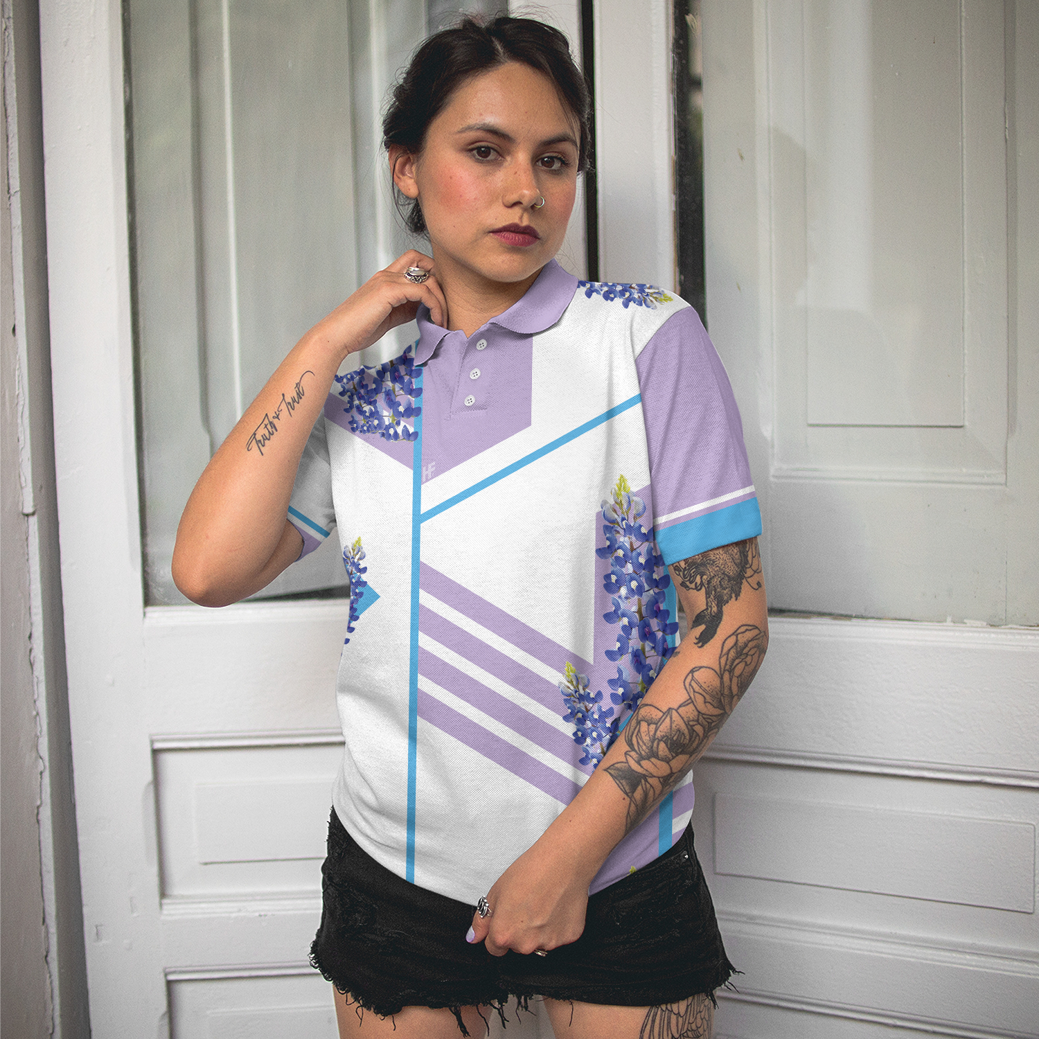 Bluebonnet With Purple Stripe Golf Short Sleeve Women Polo Shirt, White And Purple Texas Golf Shirt For Ladies